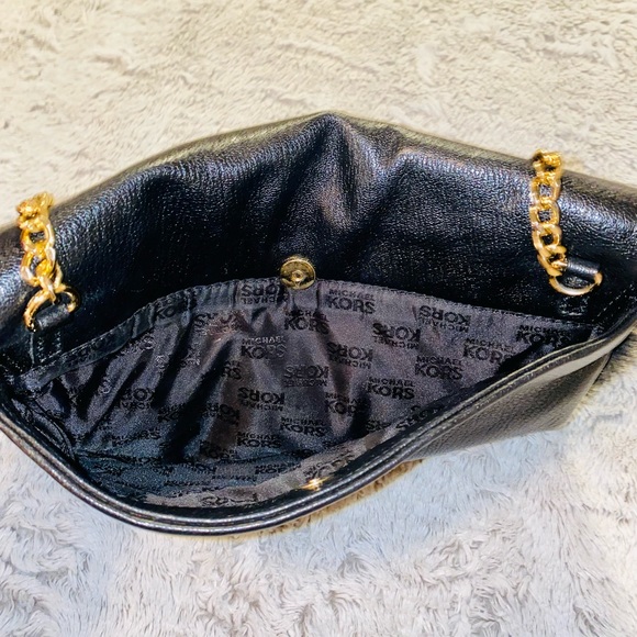 Michael Kors Fur Chain Bag - Picture 5 of 5
